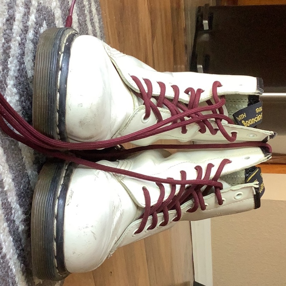 White Dr.Martens 8 hole Docs VINTAGE Made in England